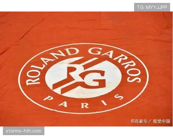 克里斯·埃弗特再登世界排名榜首 展现不凡网球统治力