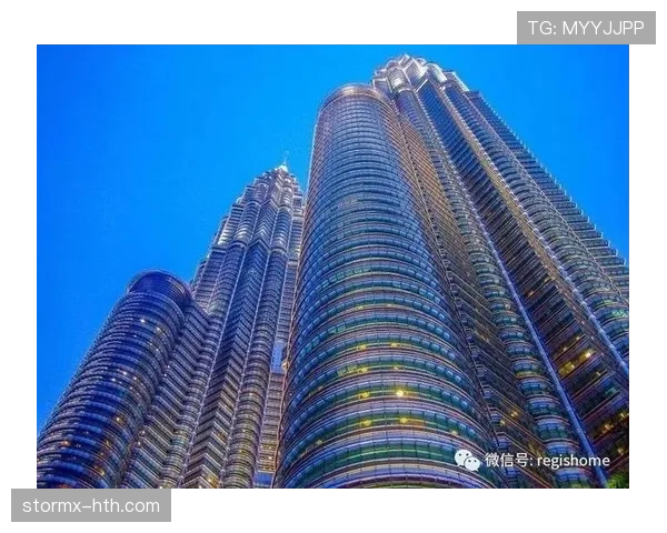 拉托罗训练表现稳健，团队默契持续提升引关注