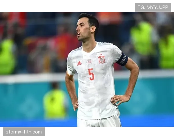 布斯克茨与皮尔洛:后置组织核心的控球依赖分化 布斯克茨与皮尔洛:后置组织核心的控球依赖分化